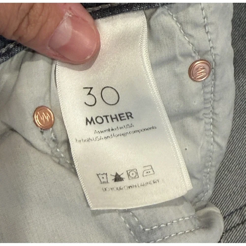 MOTHER The Insider Crop Step Fray Jeans Ace Of Spades Raw Hem Distressed Size 30